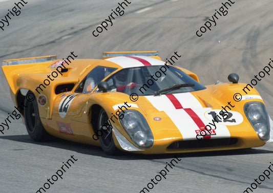 1998 Kya Dec ISP 12 Carlos Barbot Lola T70 (Colin Watling Photographic) (38)
