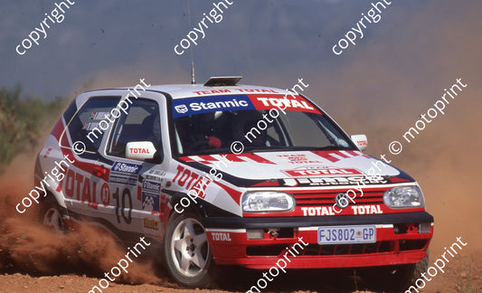 1998 Stannic Rally 10 Barry Grobbelaar, Mike Burrows Golf (Watling Photo) (7)