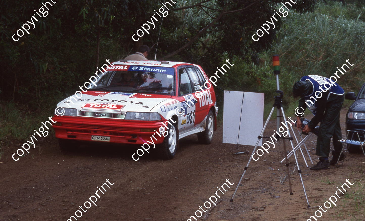 1998 Stannic Rally 31 J-P Damseaux, Pierre Arries Conquest (Watling Photo) (98)