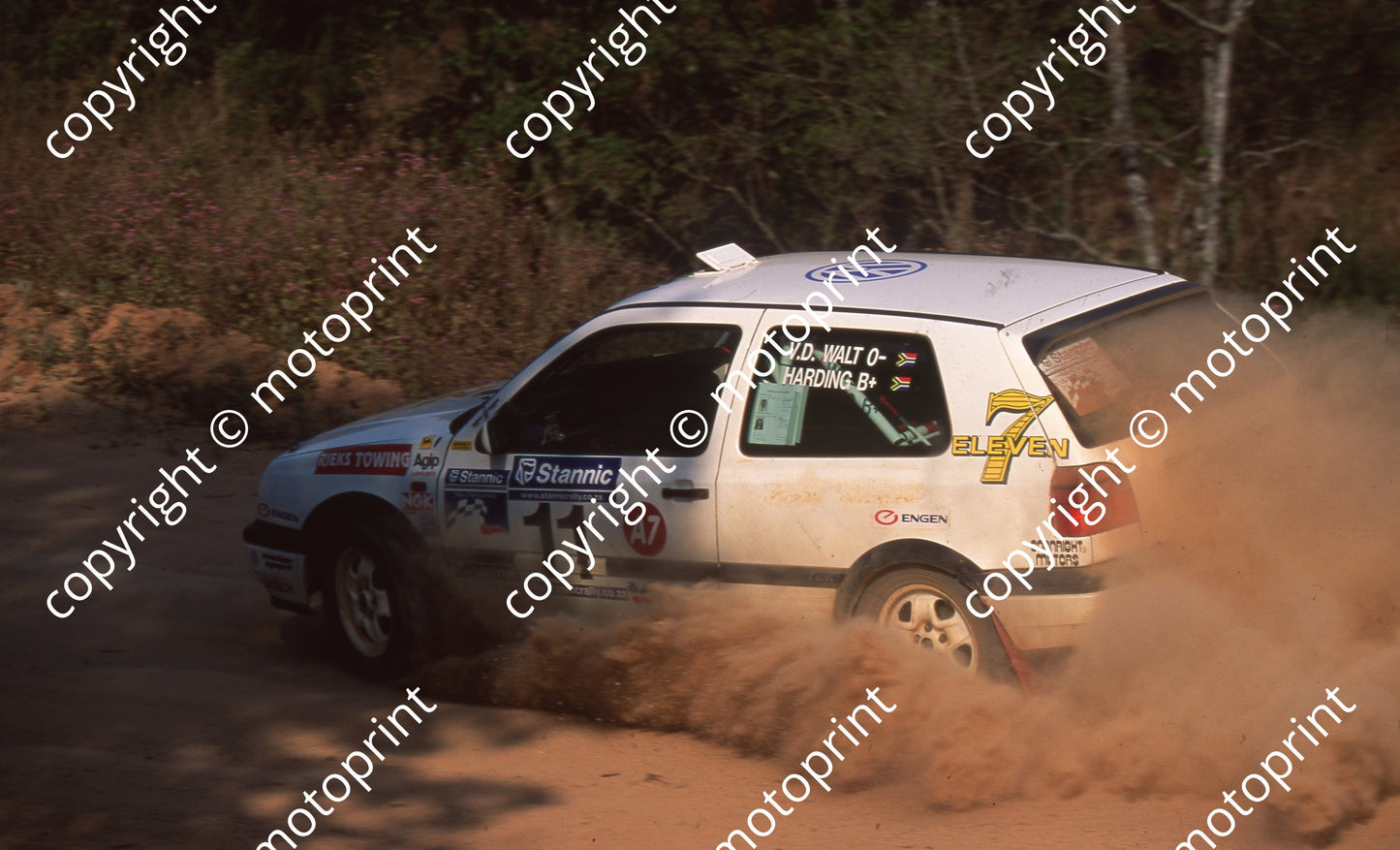 1999 Great North Rally 11 Tjaart vd Walt, Cindi Harding Golf (Watling Photo)  (4)