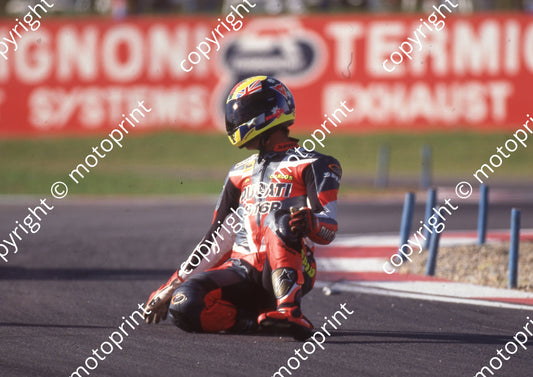 1999 Kya SBK 18 Carlos Macias Perdomo Ducati FALL (Watling Photo)  (3)