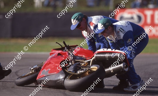 1999 Kya SBK 18 Carlos Macias Perdomo Ducati FALL (Watling Photo)  (5)