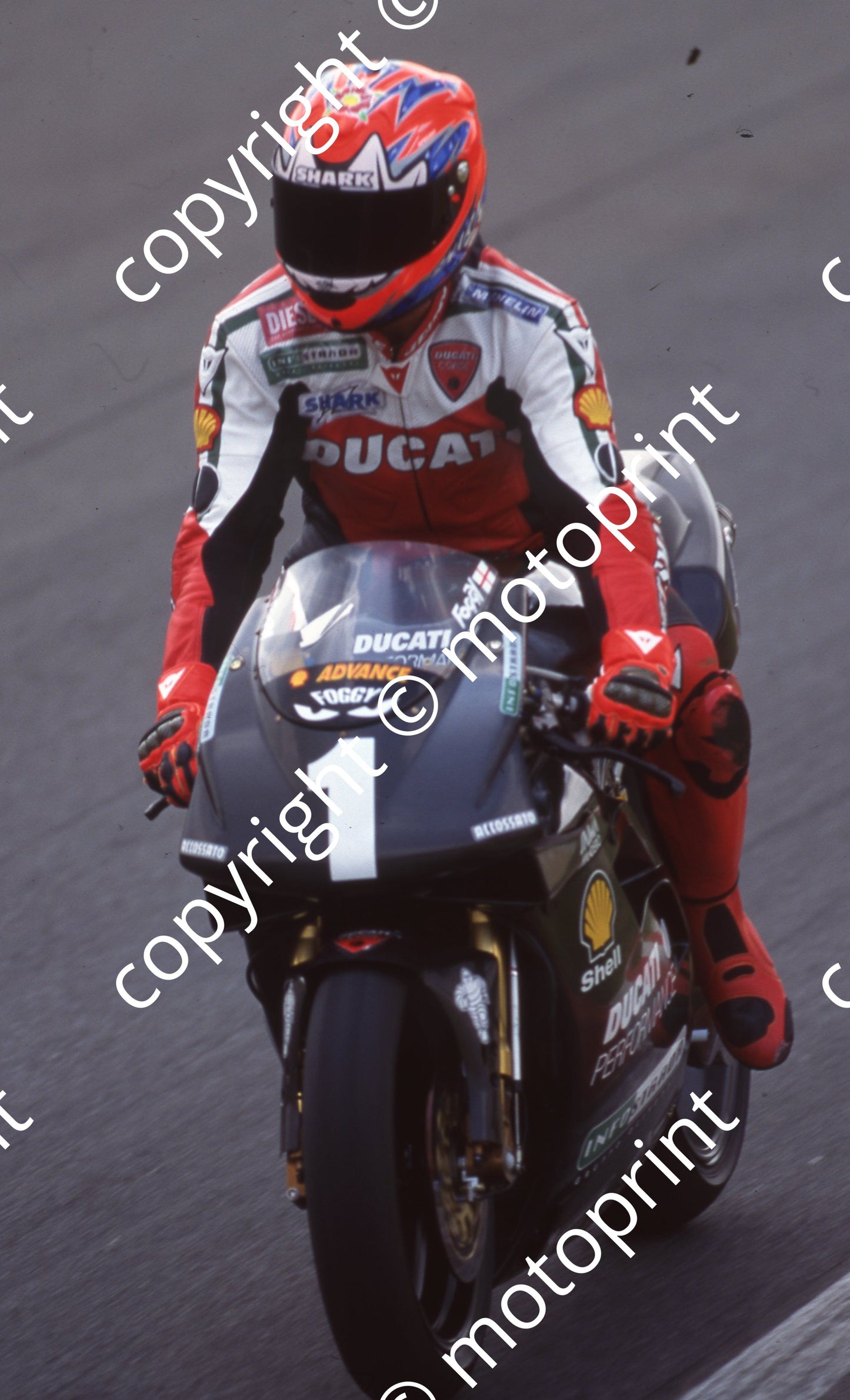 1999 Kya SBK 1 Carl Fogarty Ducati practice (Watling Photo) (1)