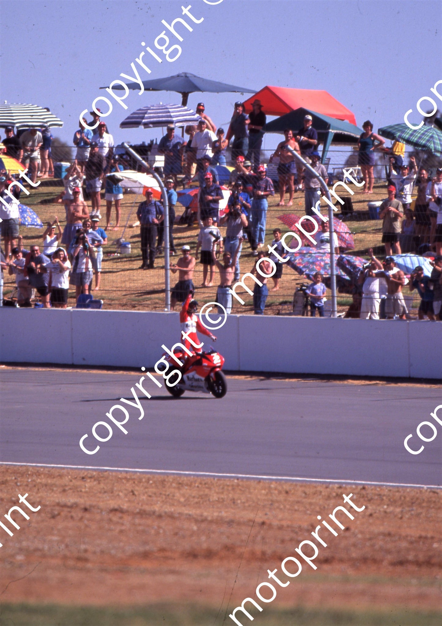 1999 Phakisa SA GP 500 2 Max Biaggi Yamaha (Colin Watling Photographic) (7)