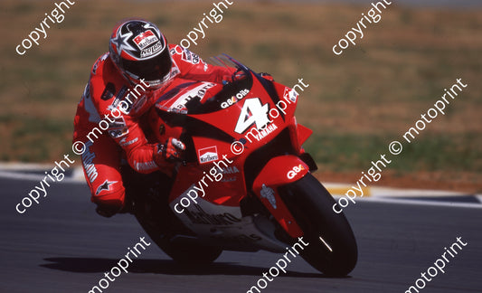 1999 Phakisa SA GP 500 4 Carlos Checa Yamaha (Colin Watling Photographic) (2)