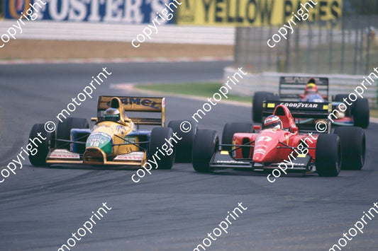19 Michael Schumacher Benetton B191B 27 Jean Alesi Ferrari F92A 07759 (courtesy Roger Swan) (16)