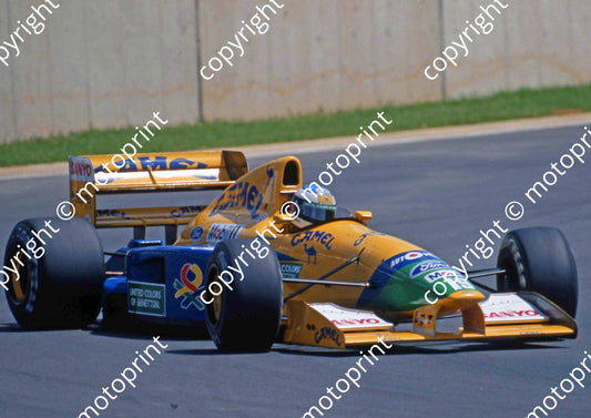 19 Michael Schumacher Benetton B191B scan 10x15 cm  (courtesy Roger Swan) (9)