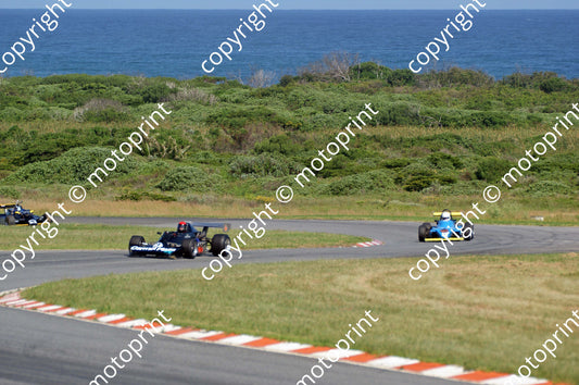 1 Fred Phillips Lola T460; Roddy Mills Pilbeam MP52; Peter Kernick's Maurer parked ed