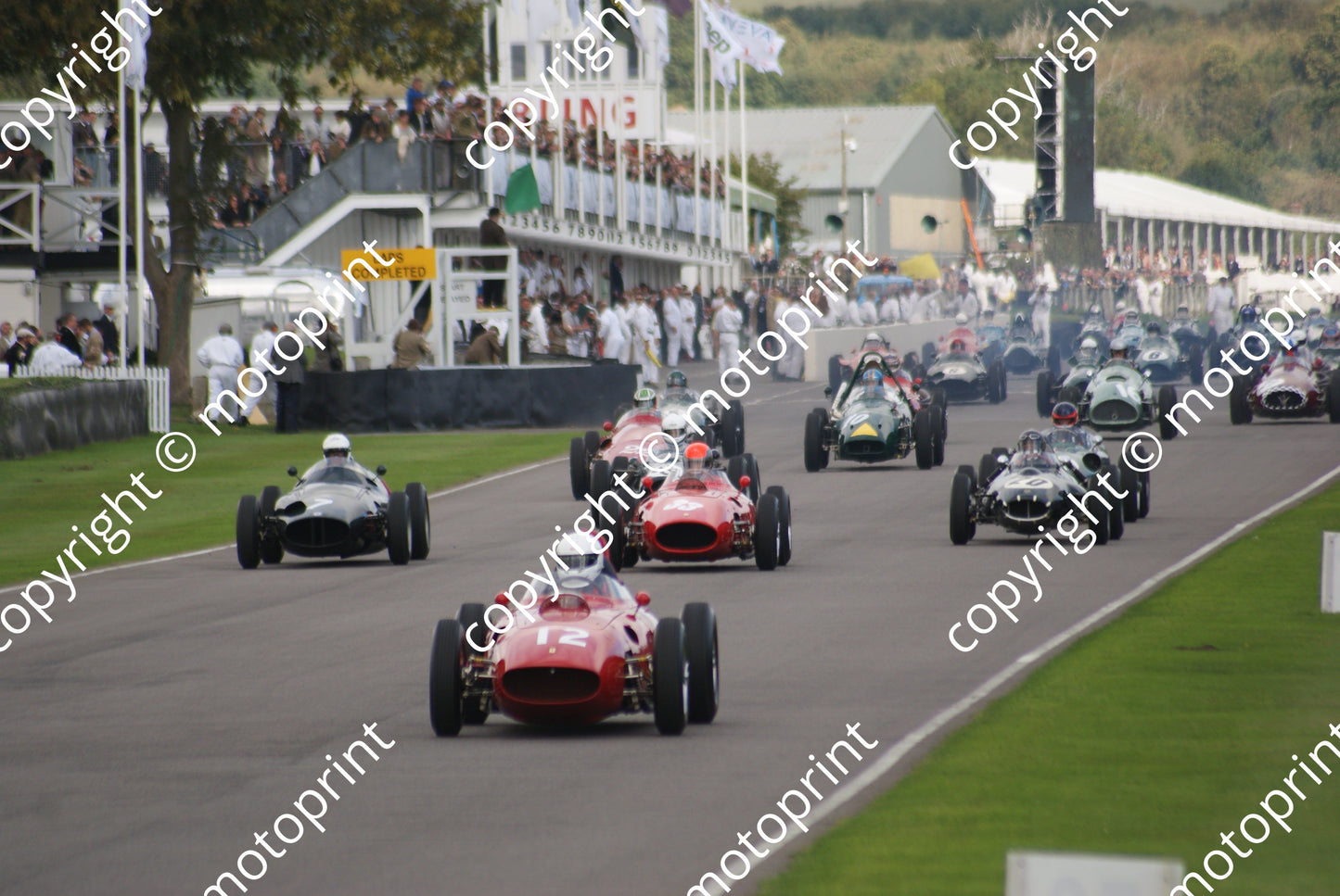 1 sighting lap (1)
