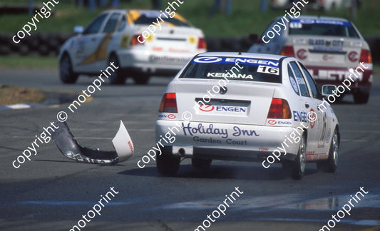 2000 Engen Polo Cup Philip Kekana NOTE TRACK DEBRIS Colin Watling  Photographic) (4)