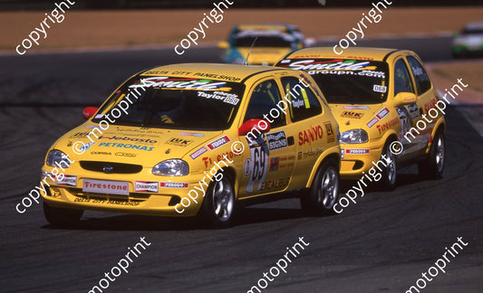 2000 Kya Midas 69 Stephen Taylor 68 Leeroy Poulter Corsa (Watling Photo) (4)