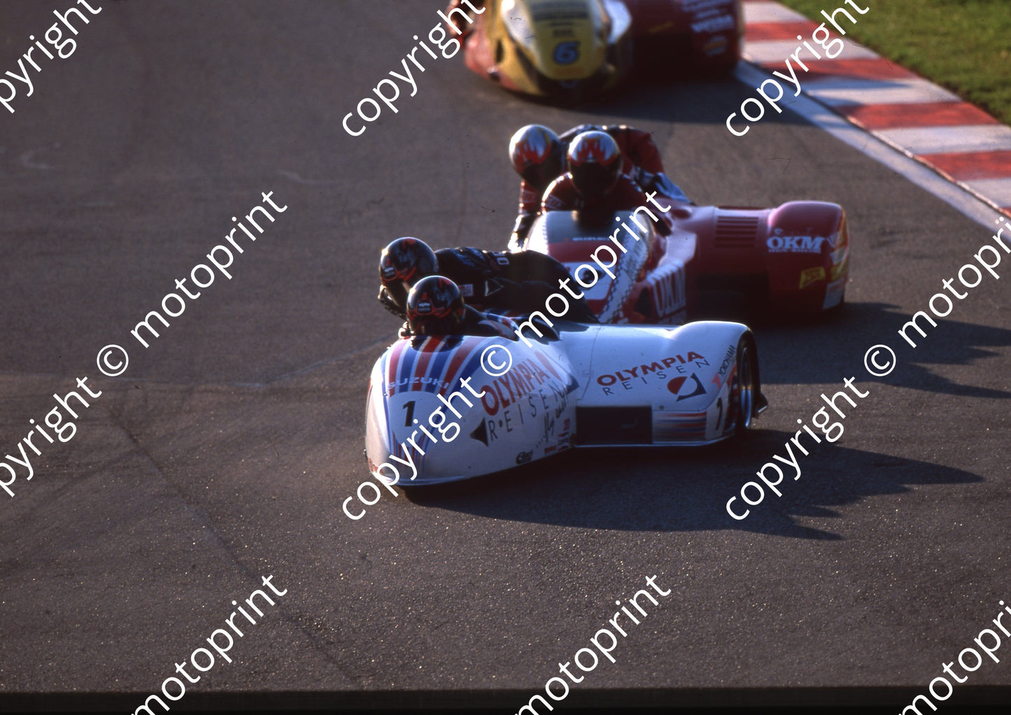2000 Kya SBK sidecar 1 Steve WEbster Paul Woodhead Suzuki (Watling Photo) (3)