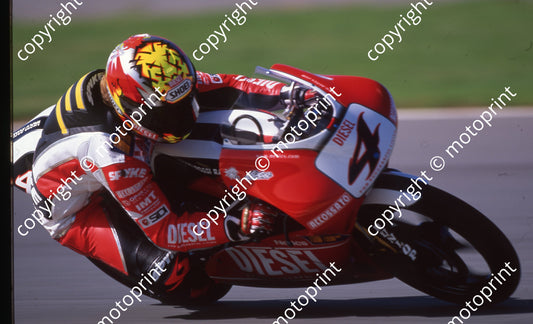 2000 Phakisa SA GP 125 4 Roberto Locatelli Aprilia 4th (Colin Watling Photographic) jpg (1)