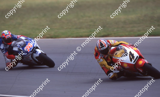 2000 Phakisa SA GP 250 4 Tohru Ukawa Honda 74   Daijiro Kato HOnda (Colin Watling Photographic)
