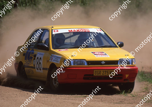 2000 Tour Natal Rally 86 Scott Howden, Fanie Beukes Nissan (Colin Watling Photographic) (3)