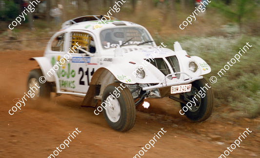2000 VW Rally 211 Jakkie JOubert Danie Smit VW Beetle (Watling Photo) (1) (1)