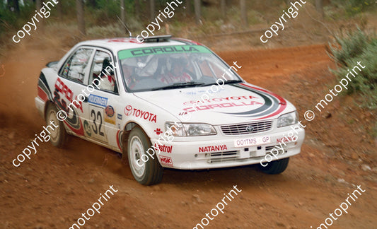 2000 VW Rally 32 Serge Damseaux Guy Hodgson Toyota (Watling Photo) (1)