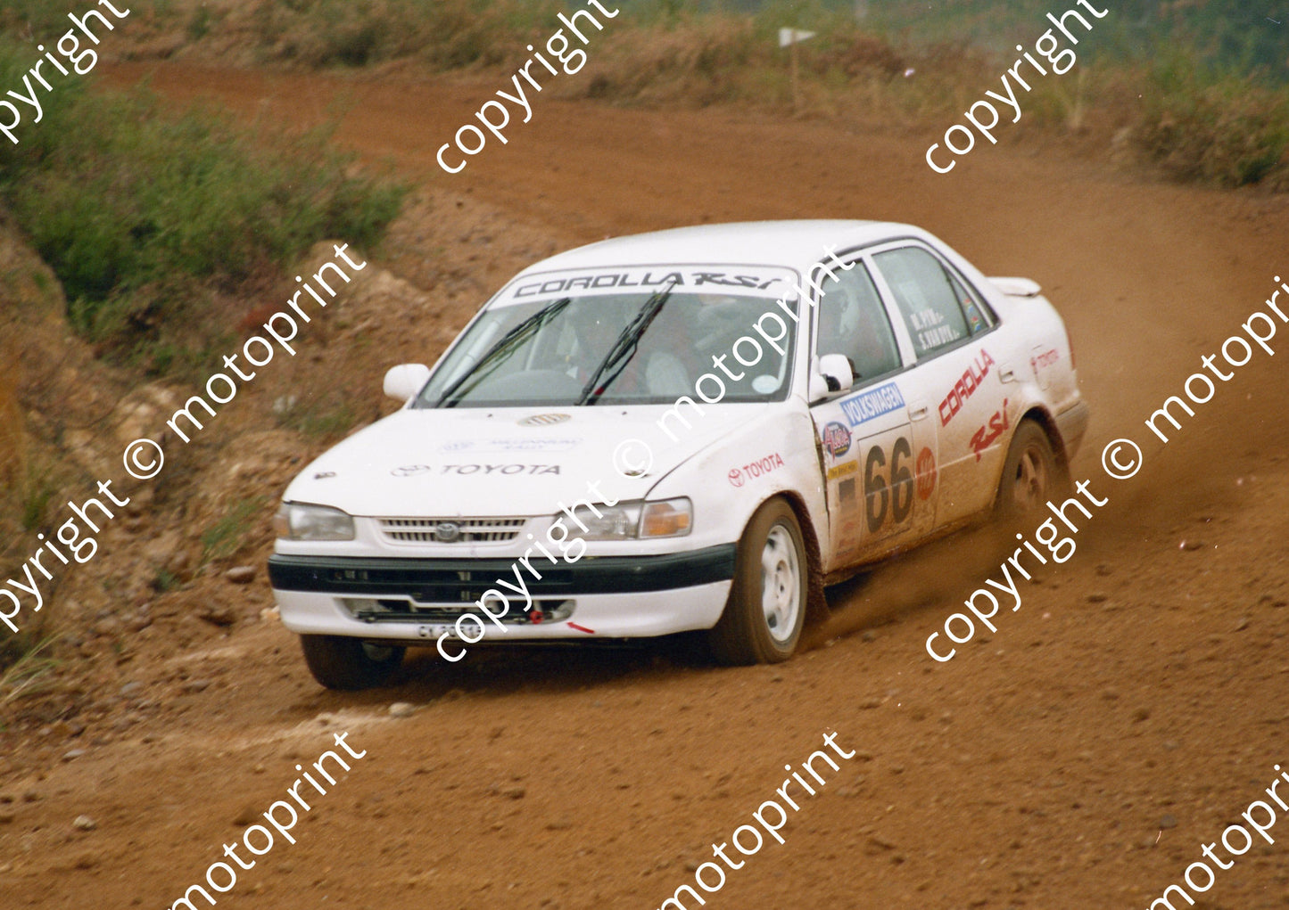 2000 VW Rally 66 Stephan van Dyk Mark Pym Toyota (Watling Photo) (1)
