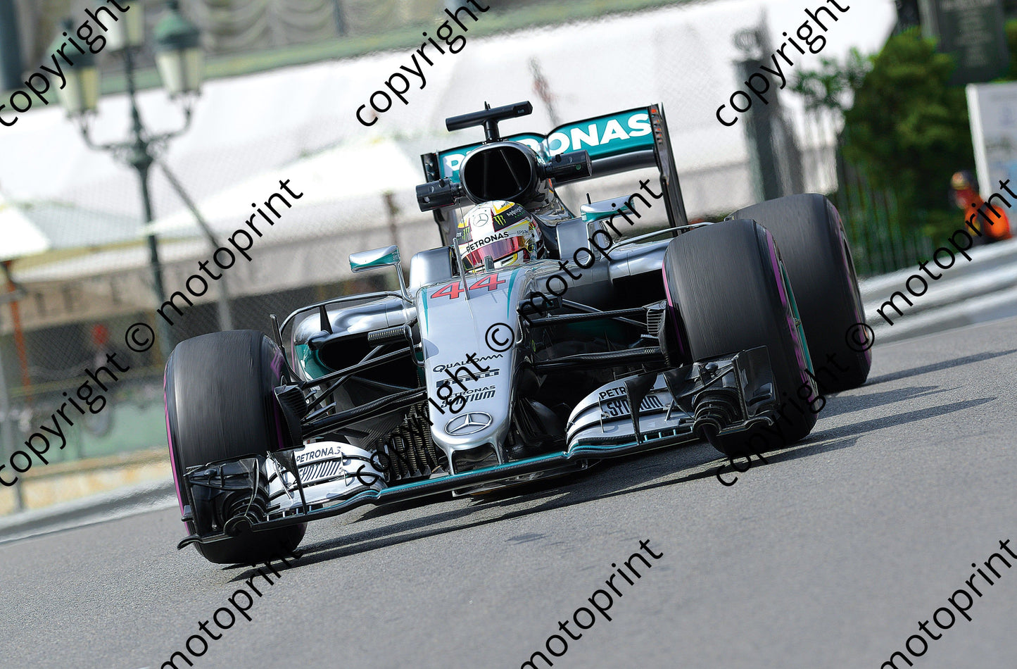 2016 44 Lewis Hamilton Mercedea WO7 (courtesy Paolo D'Alessio) (73)