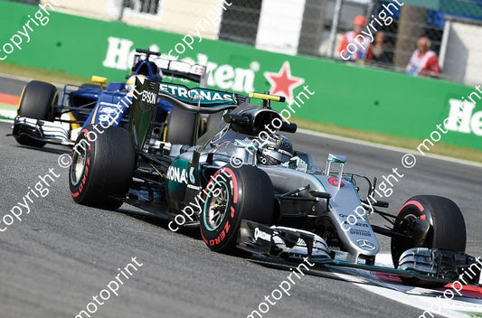 2016 6 Nico Rosberg Mercedes WO7 Italian GP (courtesy Paolo D'Alessio) (16)