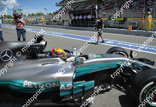 2017 Spanish GP 44 Lewis Hamilton Mercedes (courtesy Paolo D'Alessio)  (11)