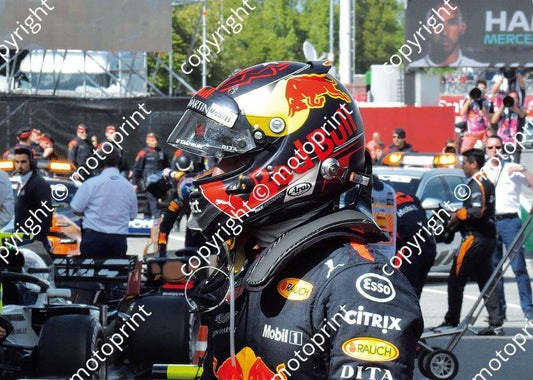 2018 Spanish 33 Max Verstappen Red Bull RB14 (recommended max print size A4 20x30 cm)  (54)