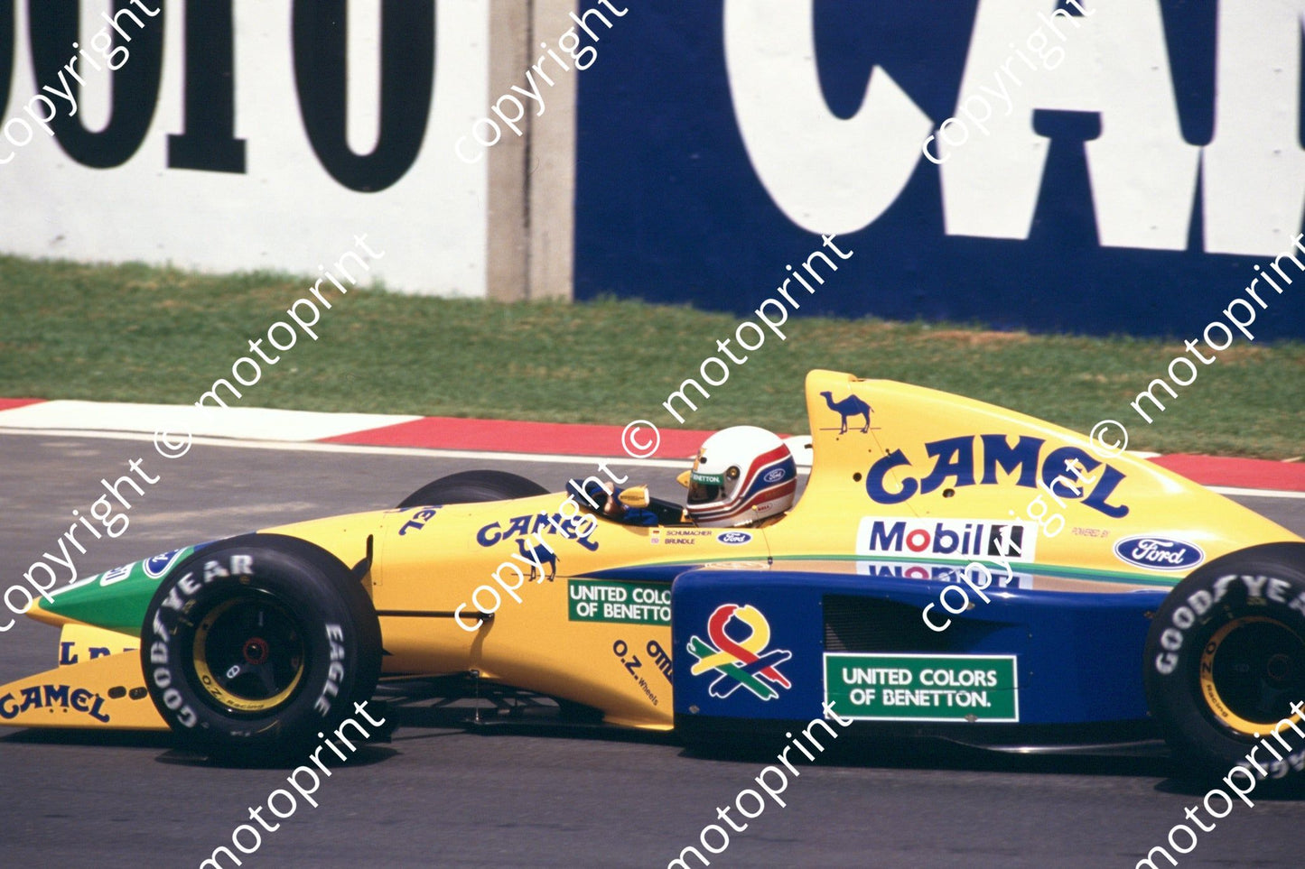 20 Martin Brundle Benetton B191B 07765a (courtesy Roger Swan) (35)