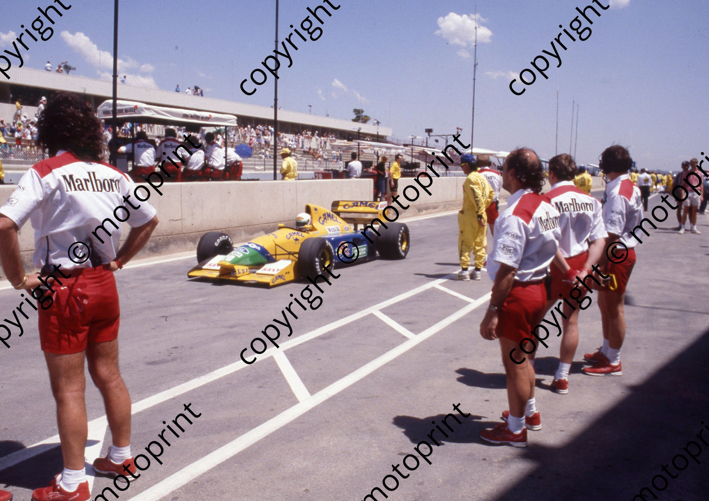 20 Martin Brundle Benetton B191B A4 scan 05676 (courtesy Roger Swan) (12)