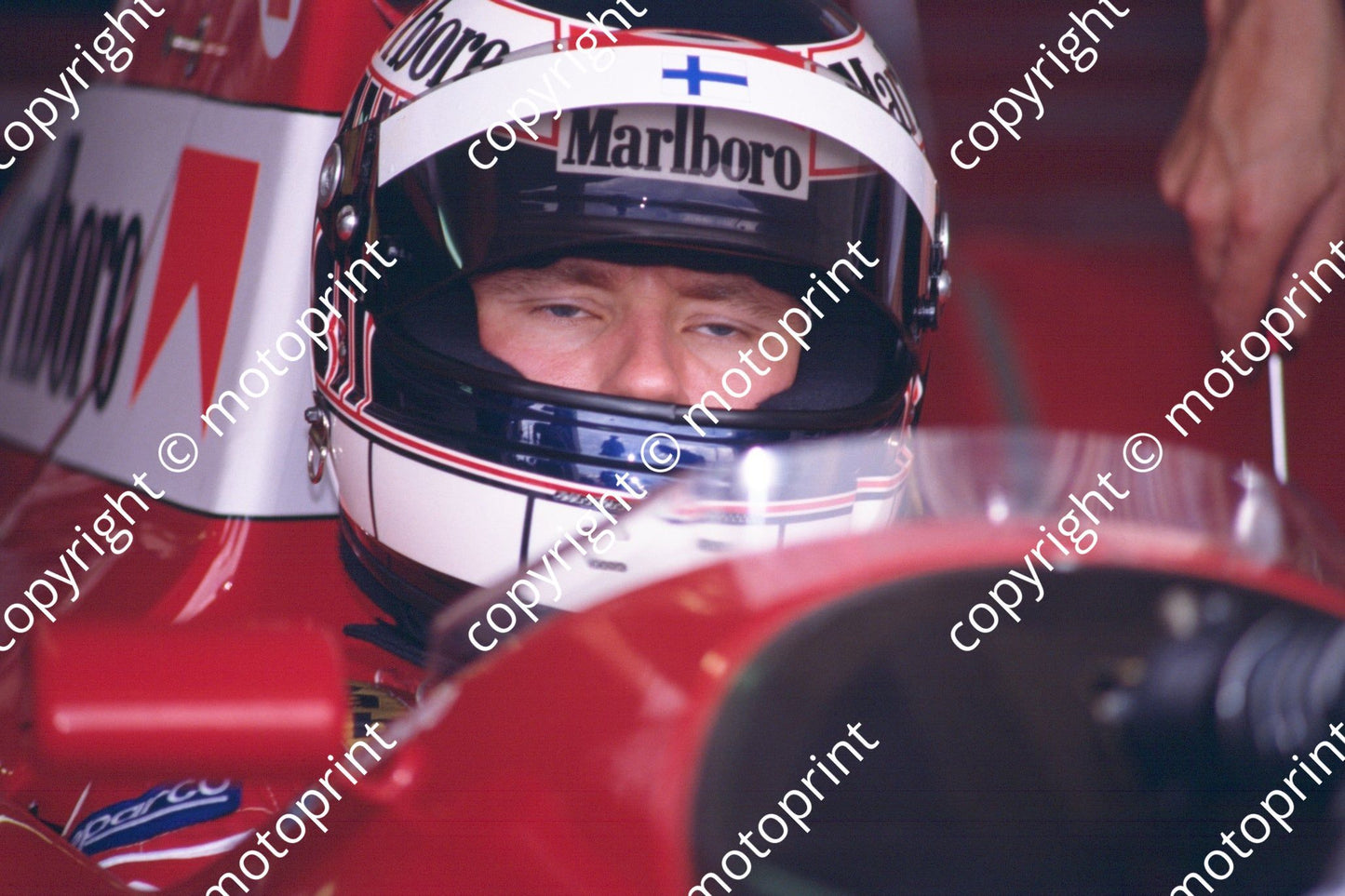 21 JJ Lehto BMS Dallara 192 05678a (courtesy Roger Swan) (1)