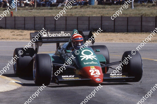 23 Eddie Cheever Alfa Romeo 184T (courtesy Roger Swan) (3)