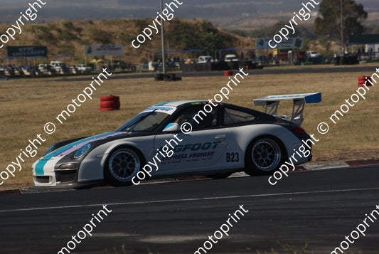 23 Sun Moodley Andrew Culbert Porsche 911GT3 (1)