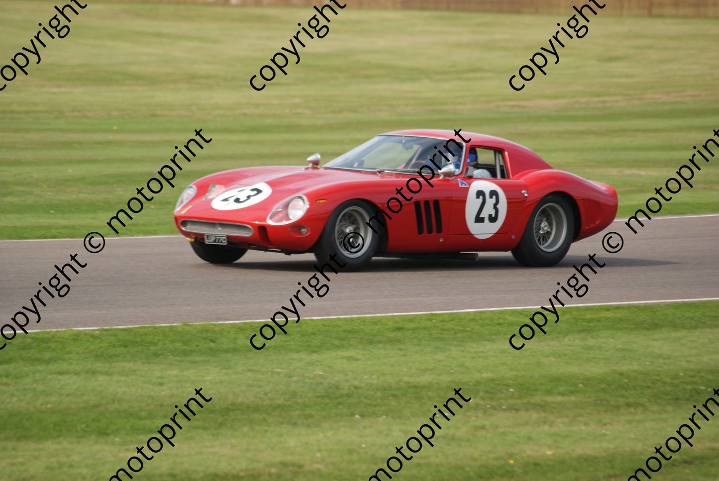 23 Gregory Whitten Derek Bell Ferrari 250GTO64 (27)