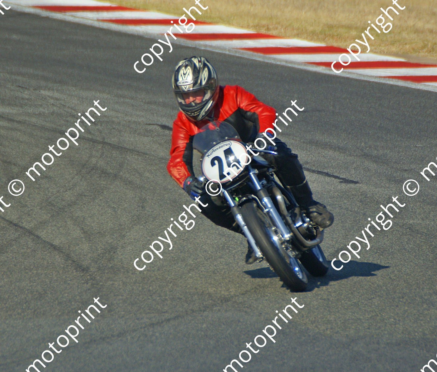 24 Wakeling DSC00439