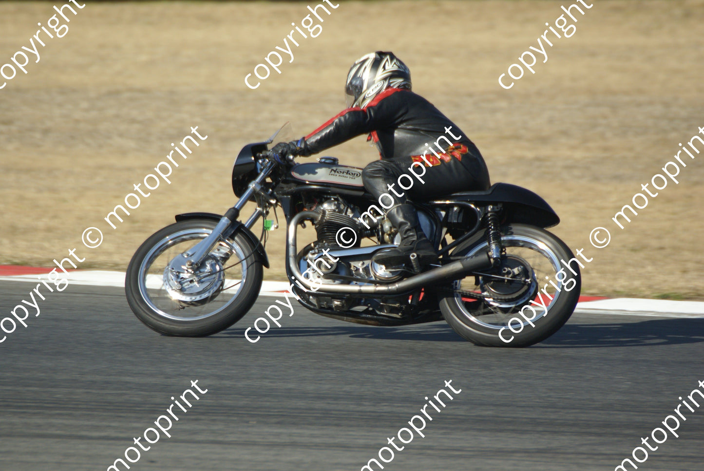 24 Wakeling DSC00440