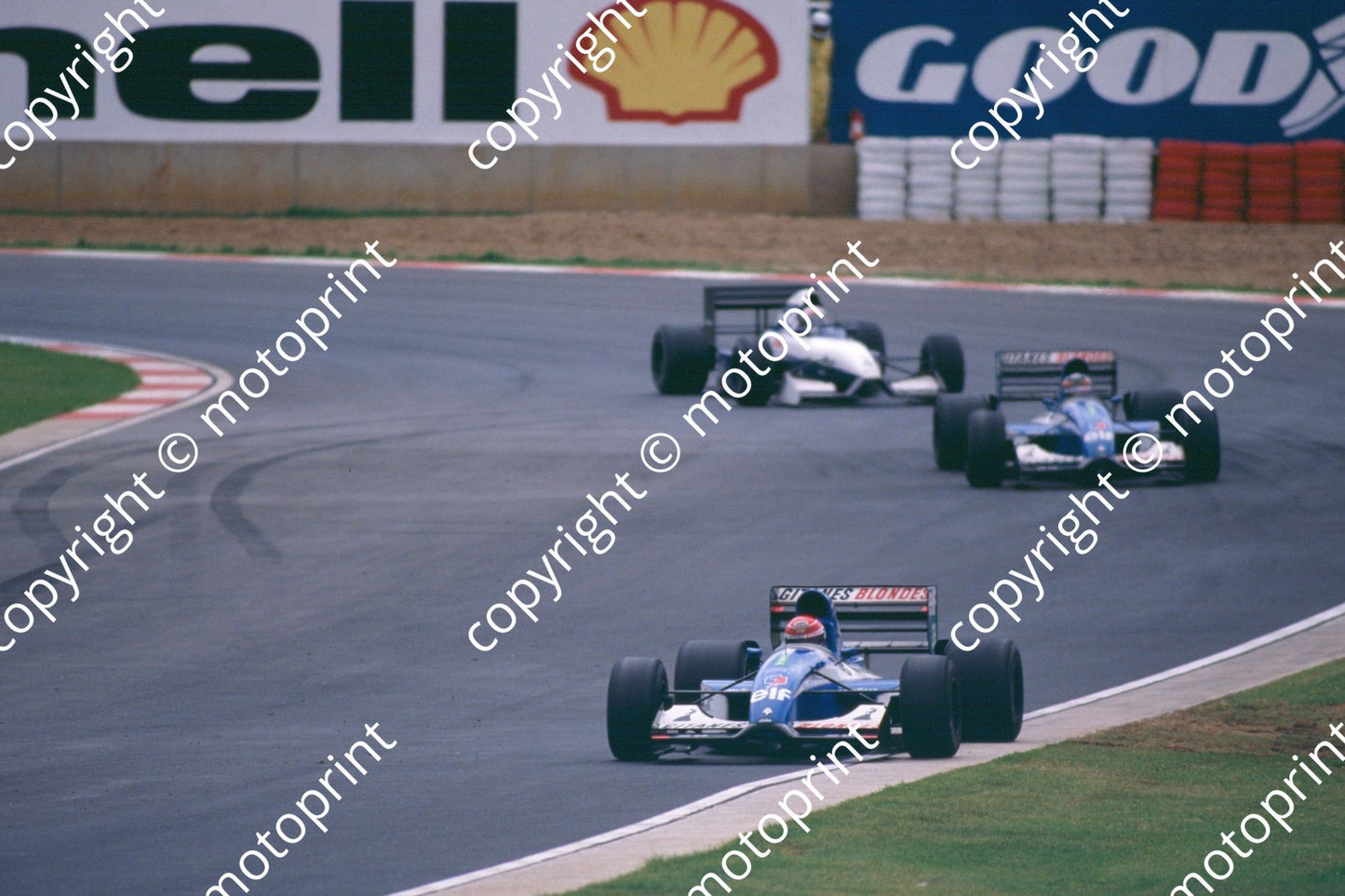 26 Eric Comas 25 Thierry Boutsen Ligier JS37s 07759 (courtesy Roger Swan) (2)