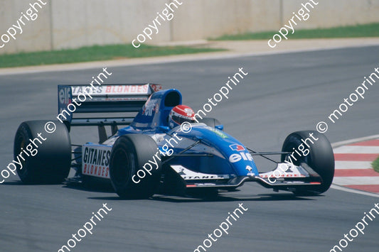 26 Eric Comas Ligier JS37 07714 (courtesy Roger Swan) (3)