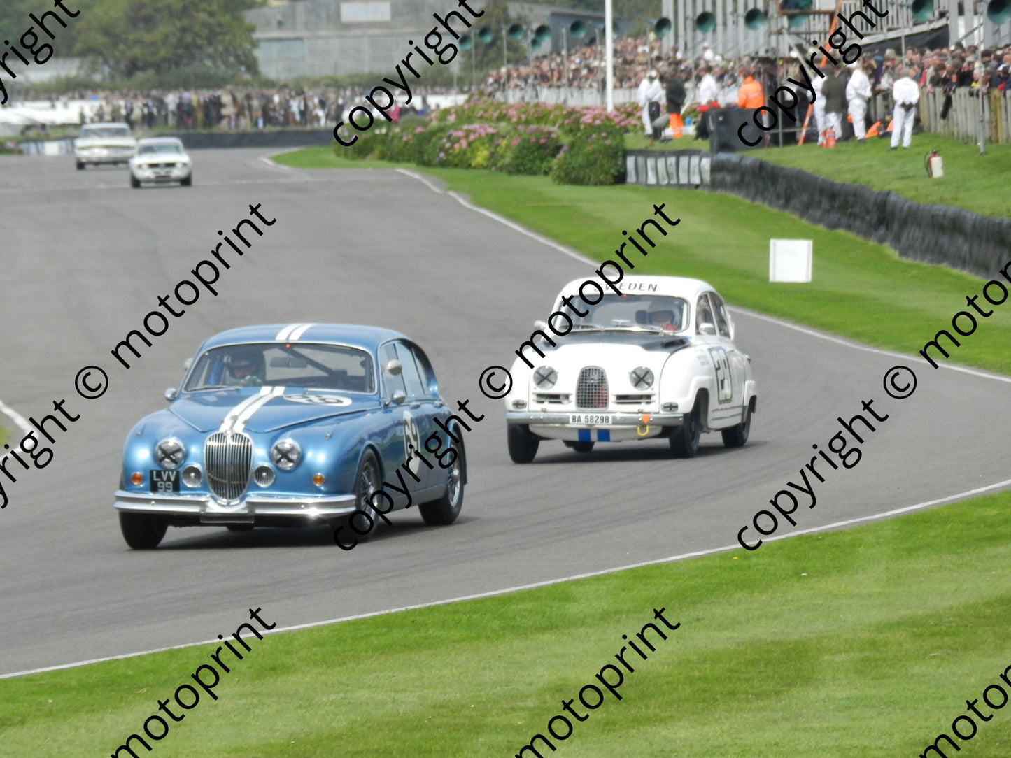 28 Blomquist Saab 69 Cleland Jag MK2 race 1 17 (8)