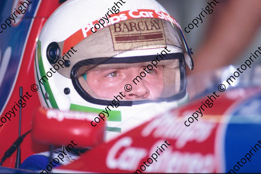 32 Stefano Modena Jordan 192 05677 (courtesy Roger Swan) (5)