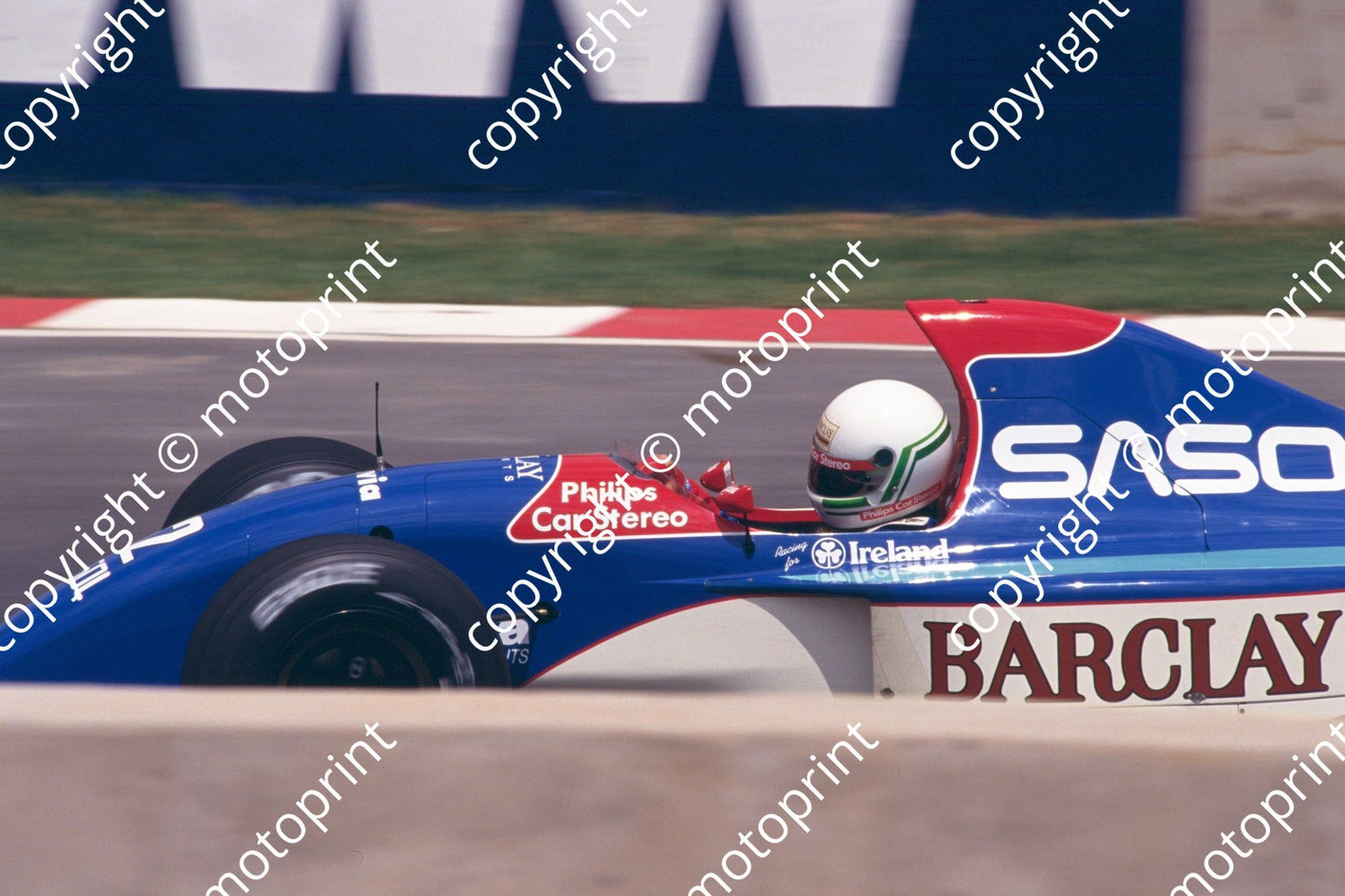 32 Stefano Modena Jordan 192 05677 (courtesy Roger Swan) (8)