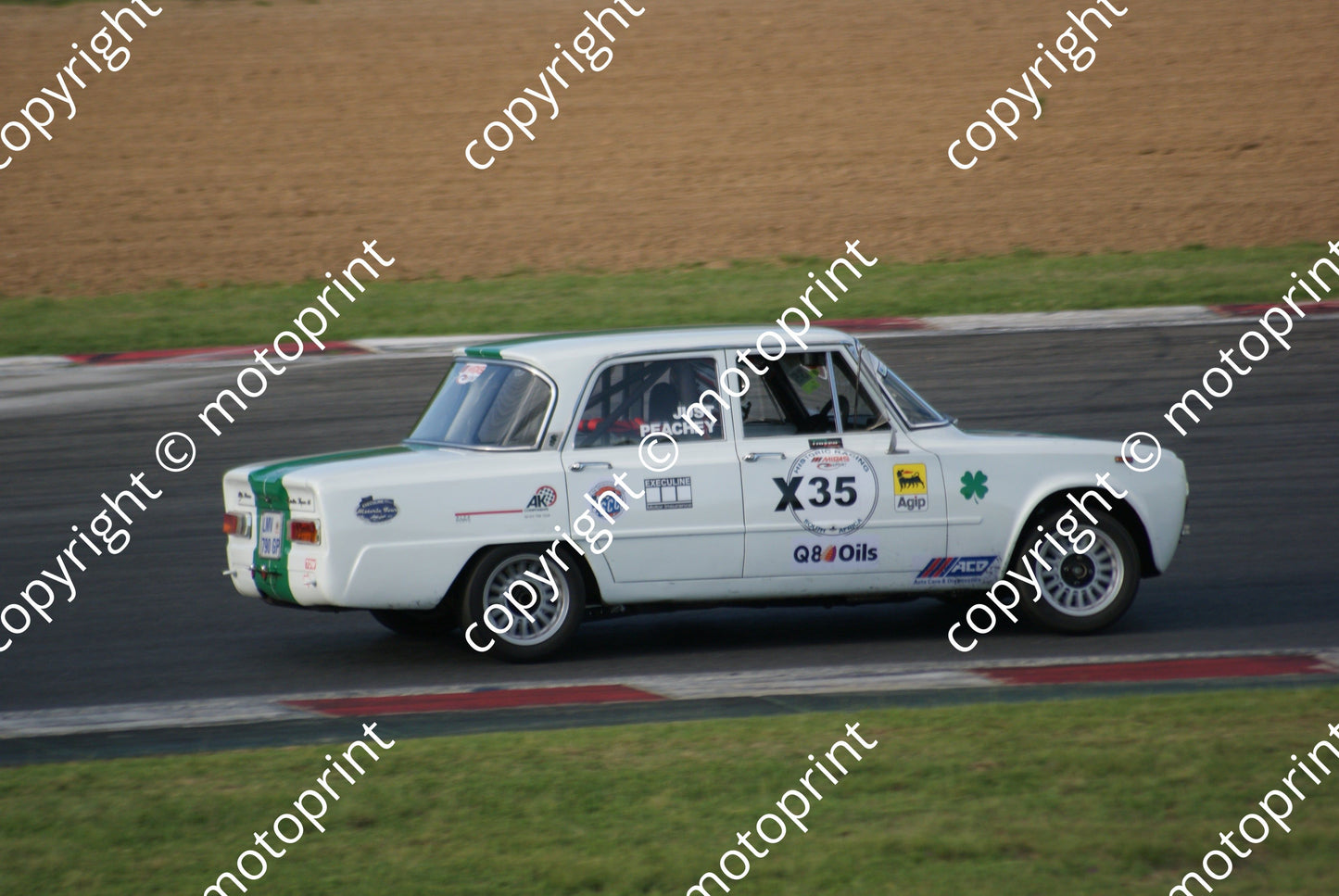 35 DSC01047