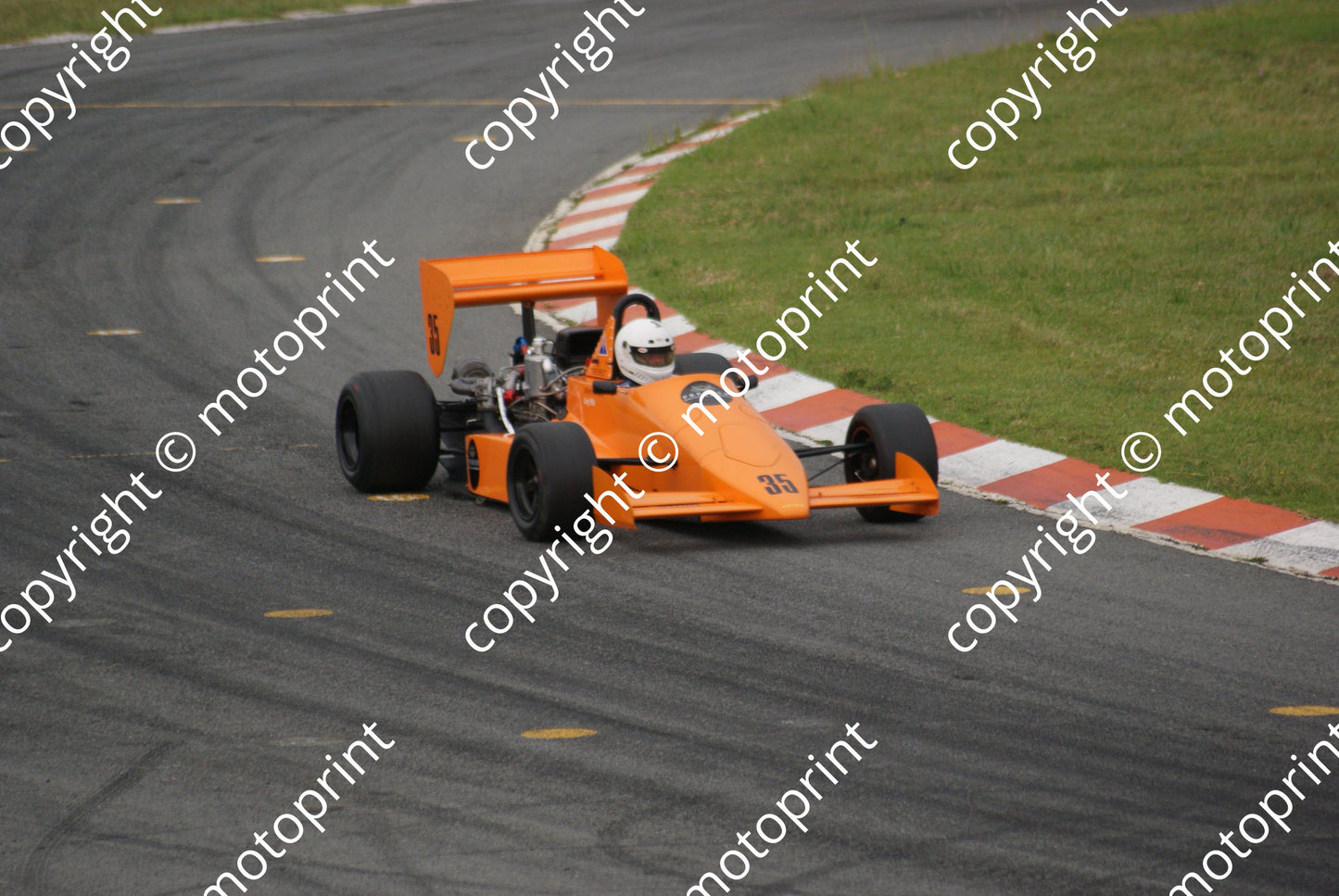 35 Tony Martin Lola T86-50 F5000 now Mazda turbo (13)