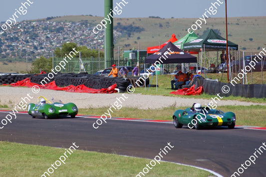 50 Clive Winterstein Elva Porsche; 11 Di Dugmore Lotus 11 (4)