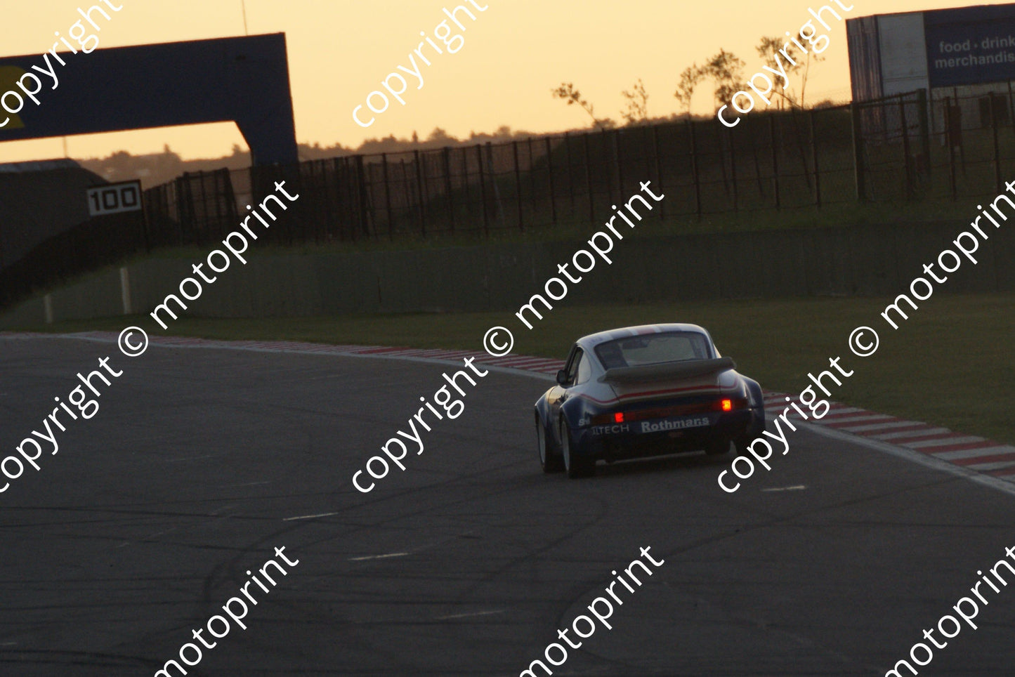 60 DSC01143