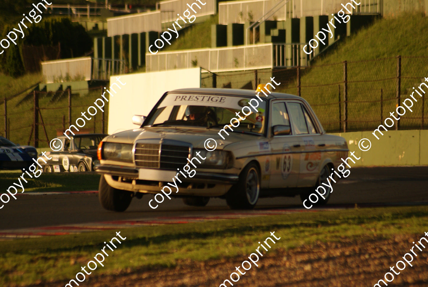 63 DSC01105