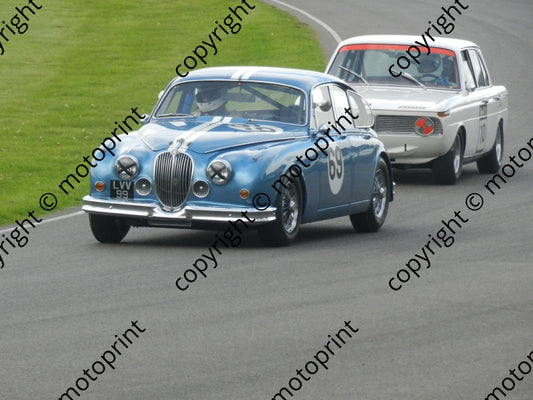 69 Burton Jag MK2 10 Diess BMW race 2 (12)