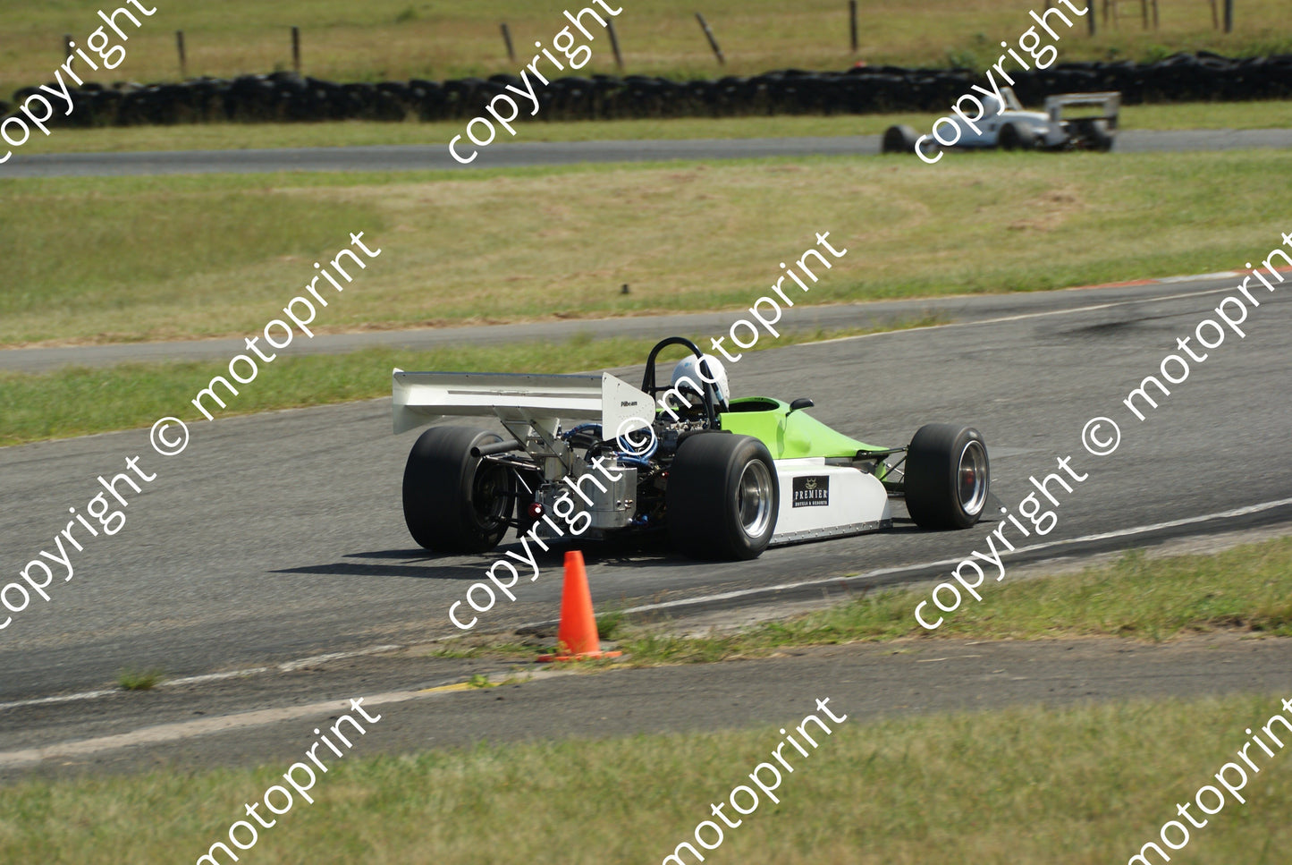77 Tony Martin Pilbeam MP52 FF2000 (30)
