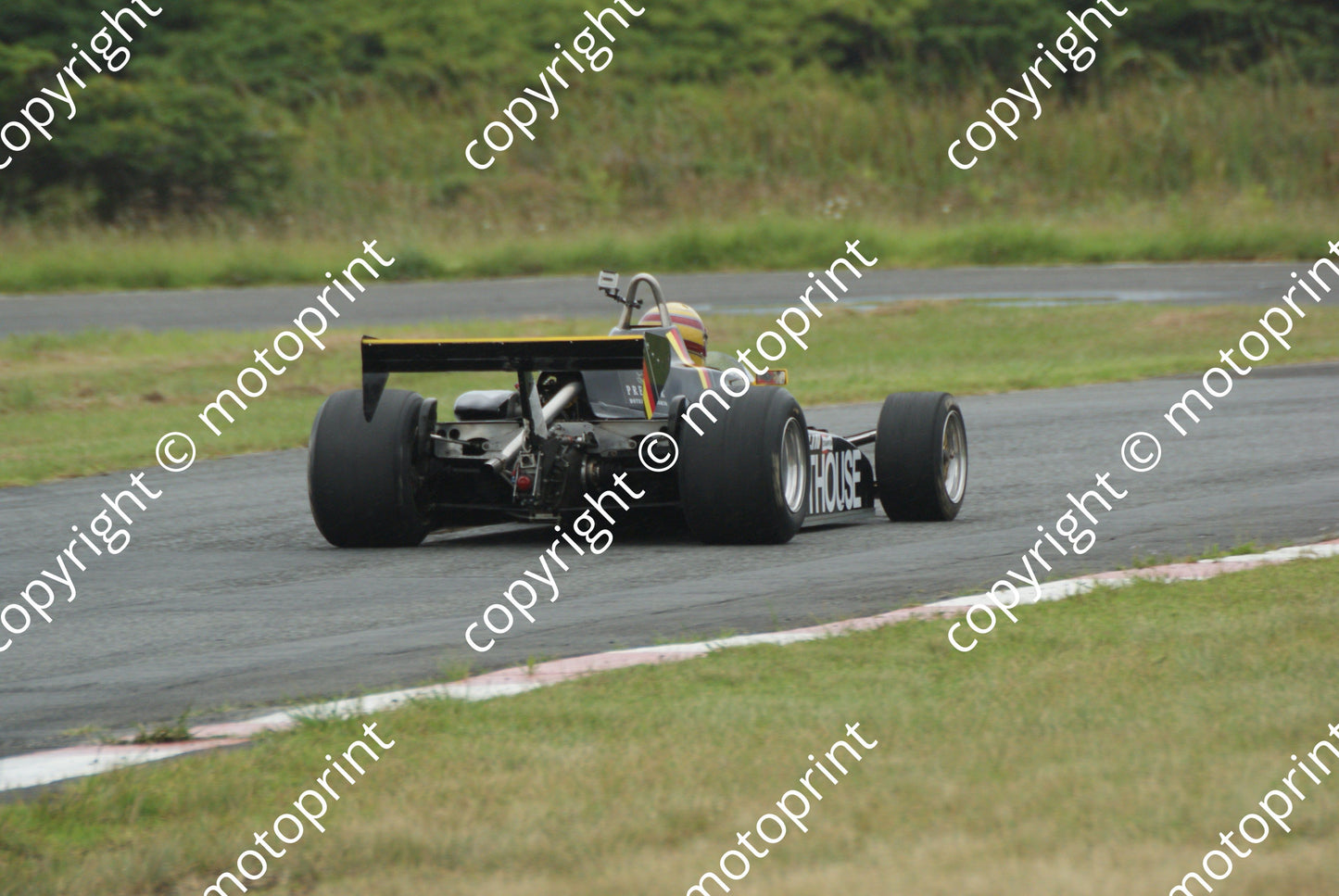 82 Peter Kernick Maurer BMW MM82 (11)