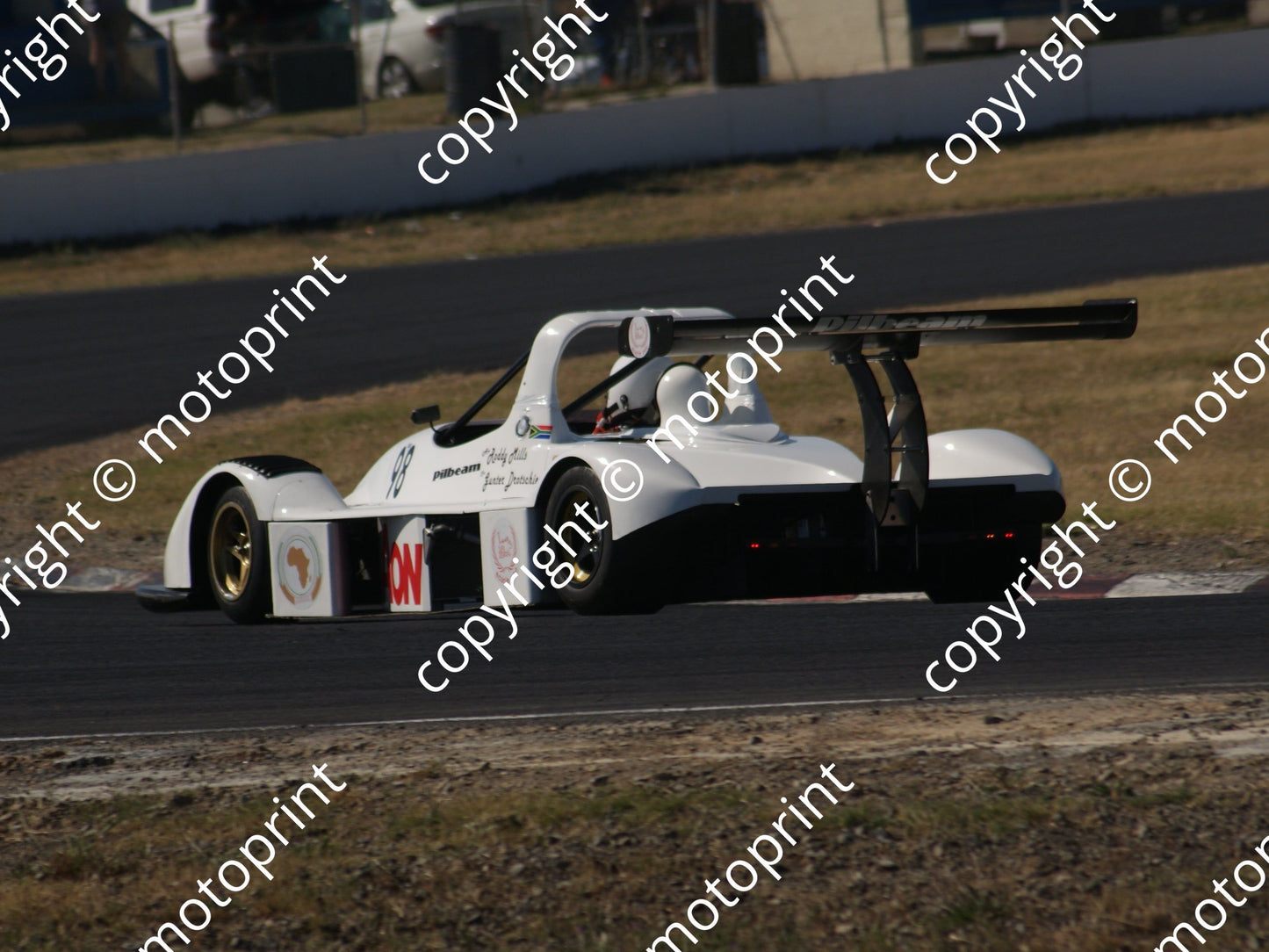 98 Roddy Mills Gunter Drotschie Pilbeam MP98  (5)