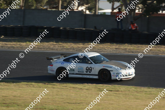 99 Pierre Martins, Neeraj Ghazi, Knuben Naidoo Porsche 911GT3 (3)