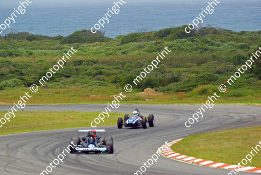 9 Fred Phillips Lola T460; 10 Dave Alexander LDS (4)